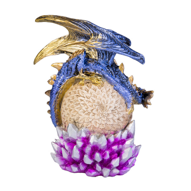 Dragons on Egg with crystal