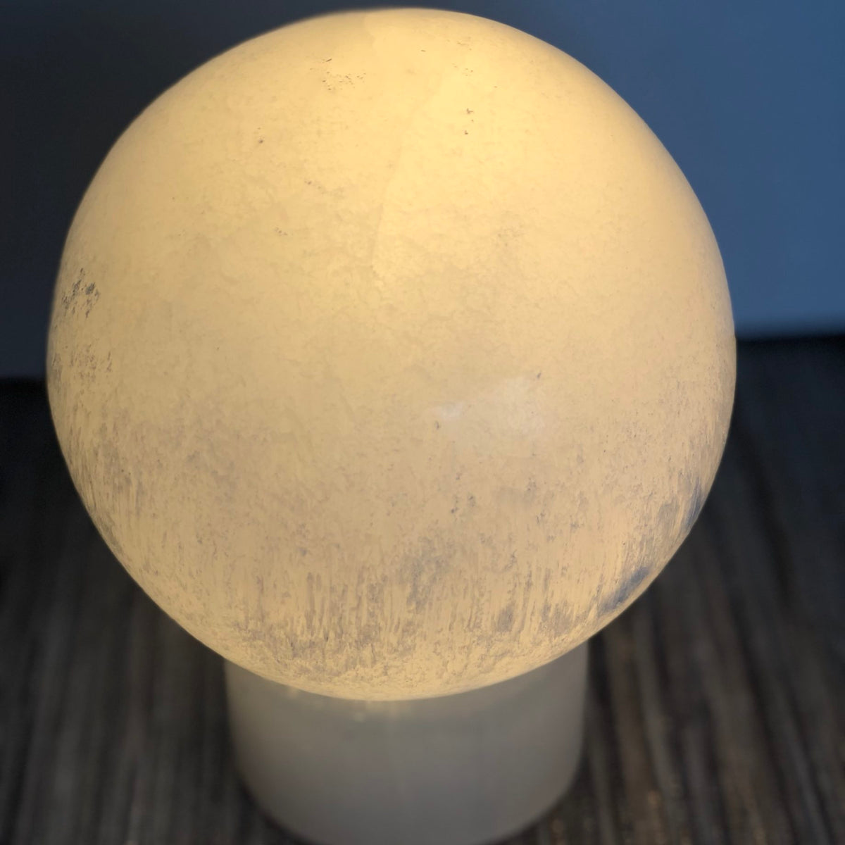 Moonlight Selenite Lamp – Crystal Wonderland