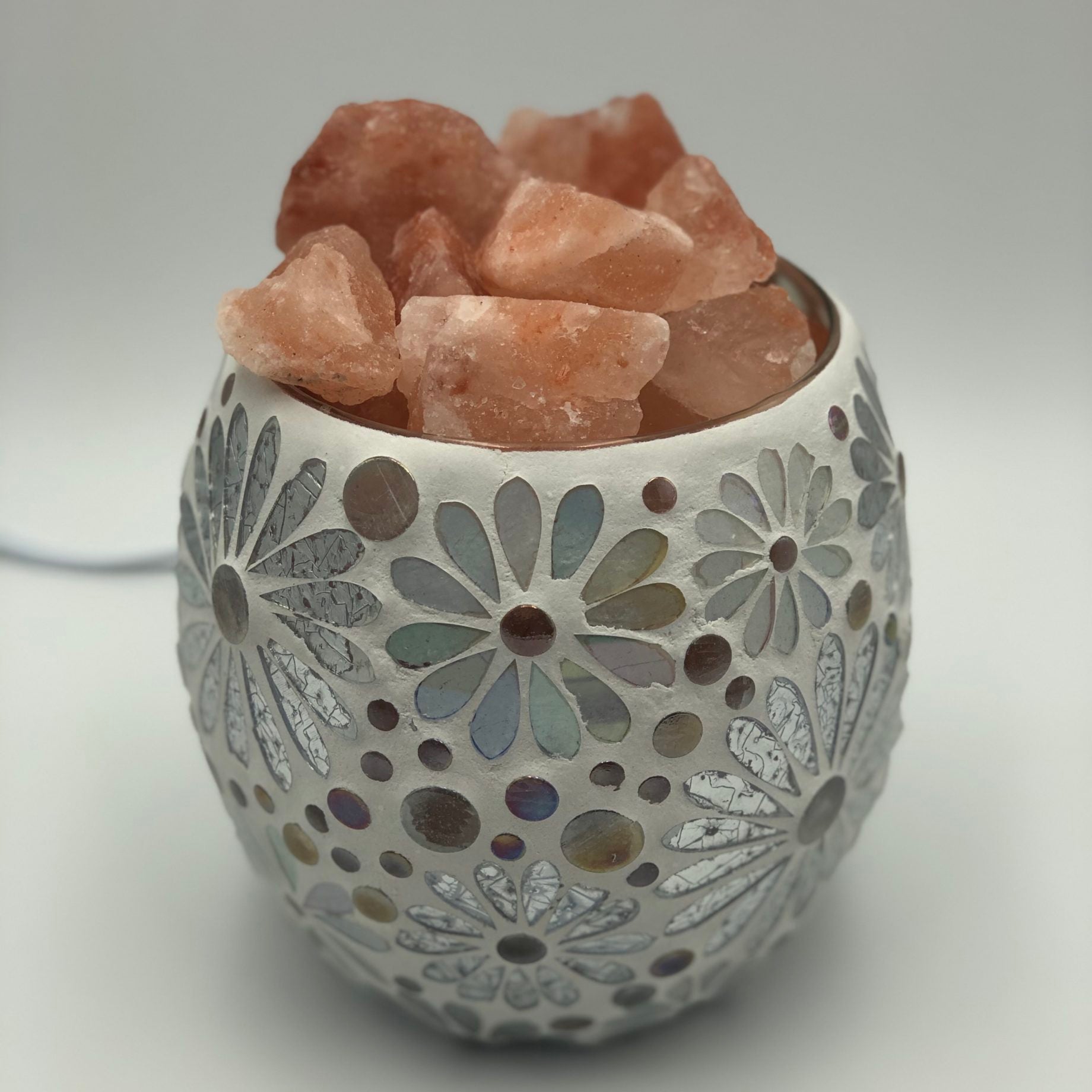 White Flower Glass Mosaic Vase Bowl Himalayan Salt Lamp Natural