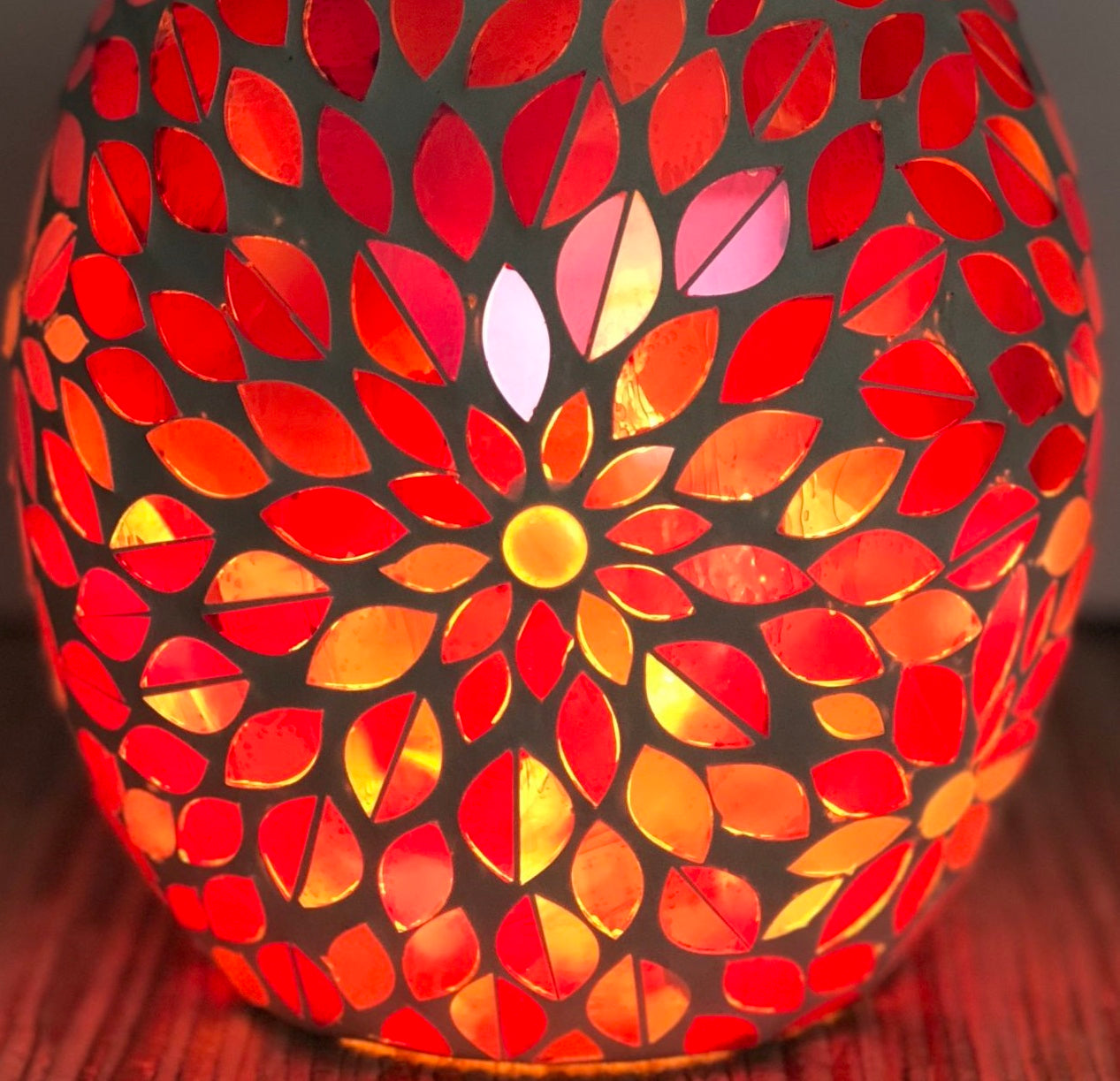Pink Flower Glass Mosaic Vase Bowl Himalayan  Salt Lamp Natural