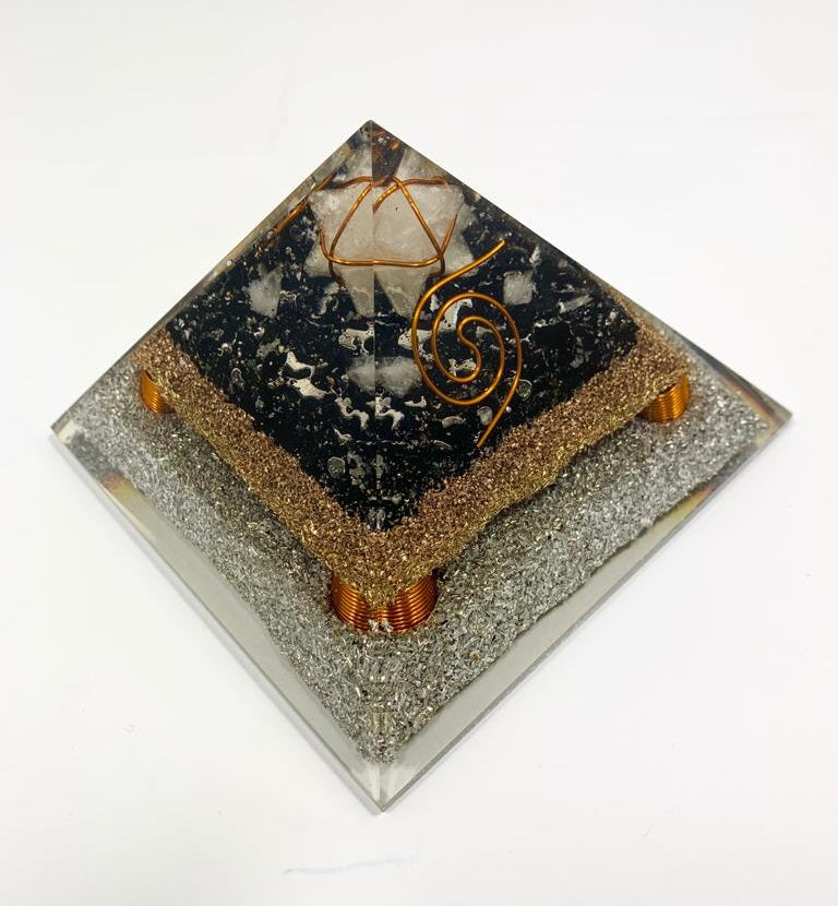 Black Tourmaline Orgonite Merkaba Pyramid