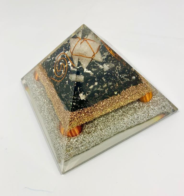 Black Tourmaline Orgonite Merkaba Pyramid