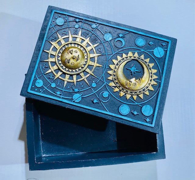 Mythology Goddess Of The Moon Star Box Blue