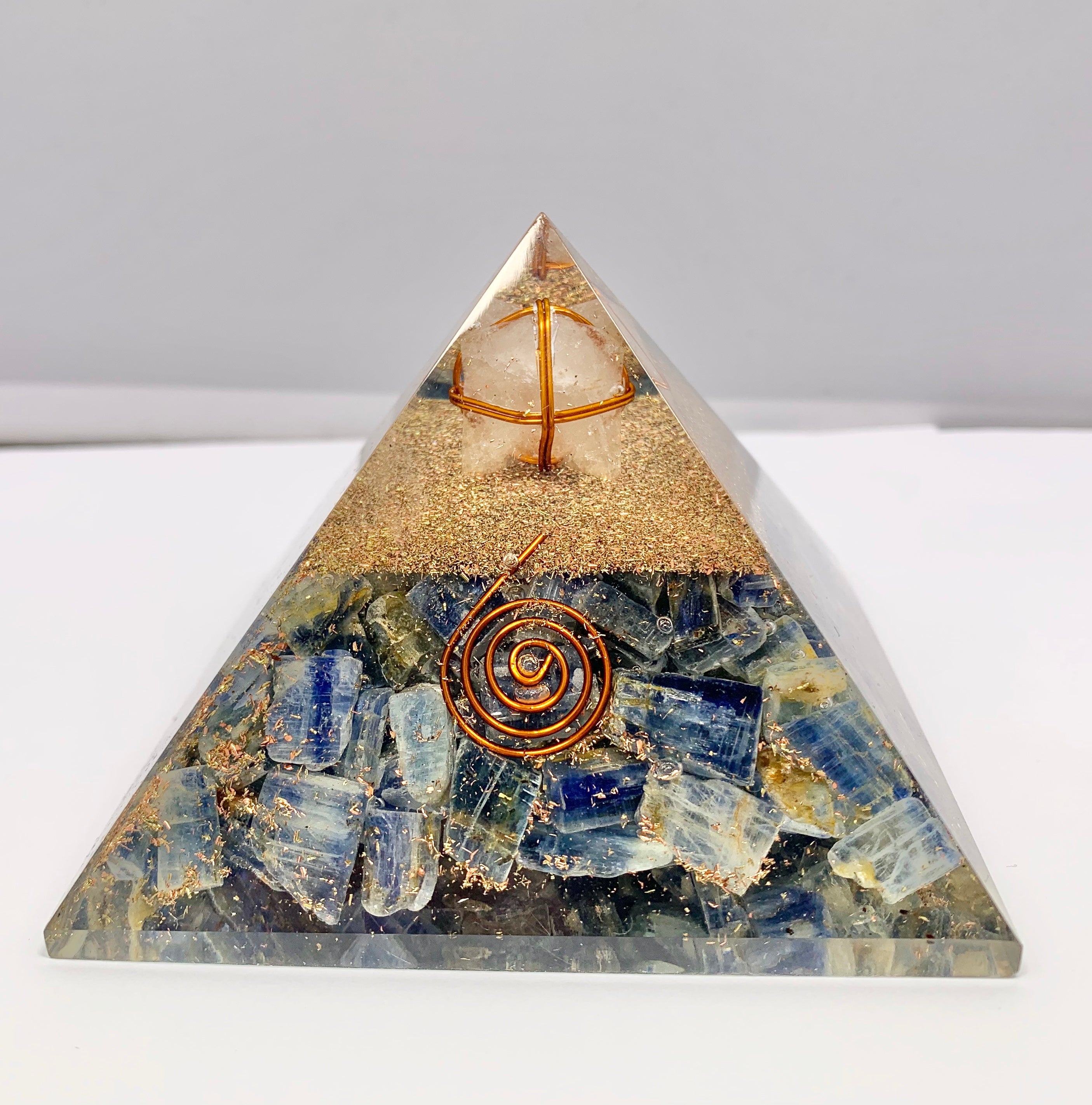 Kyanite Merkabah Orgonite Pyramid